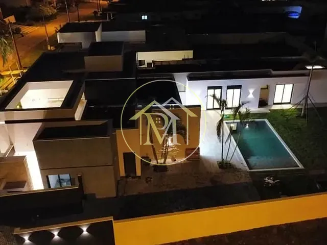 Casa com 1055m² 3 quartos e 5 banheiros, à venda, no bairro Araçoiabinha em Araçoiaba da Serra
