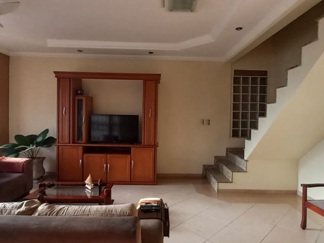 Casa com 501m² 4 quartos e 3 banheiros, à venda, no bairro Jardim Sulacap em Rio de Janeiro