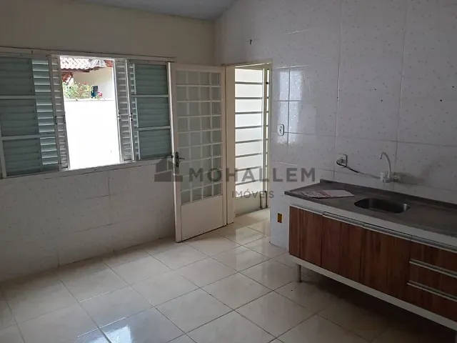 Casa com 190m² 3 quartos e 1 banheiro, à venda, no bairro Jardim Beira Rio em Piranguinho