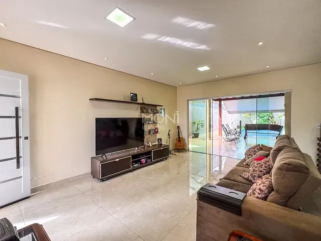 Casa 5 quartos e 4 banheiros, à venda, no bairro Alto da Boa Vista (Sobradinho) em Brasília