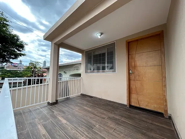 Casa com 360m² 2 quartos e 2 banheiros, à venda, no bairro Centro em Botucatu