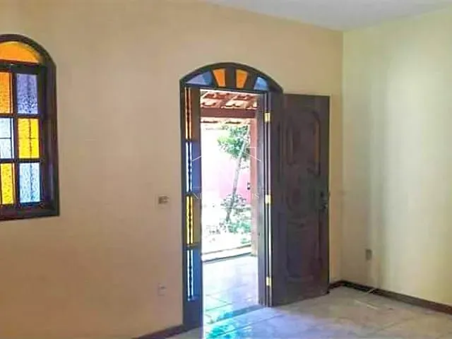 Casa com 480m² 3 quartos e 2 banheiros, à venda, no bairro Marquês de Maricá em Maricá