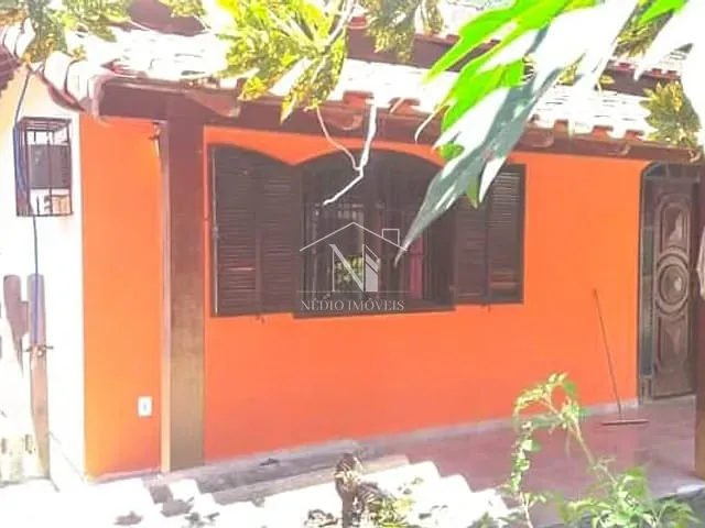 Casa com 480m² 3 quartos e 2 banheiros, à venda, no bairro Marquês de Maricá em Maricá