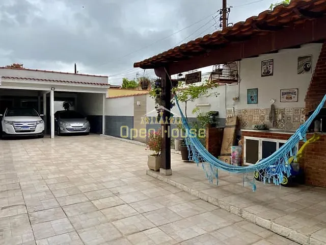 Casa com 240m² 2 quartos e 1 banheiro, à venda, no bairro Santo Agostinho em Volta Redonda