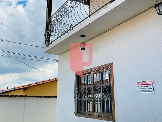 Casa com 360m² 4 quartos e 3 banheiros, para alugar, no bairro Caiçaras em Belo Horizonte