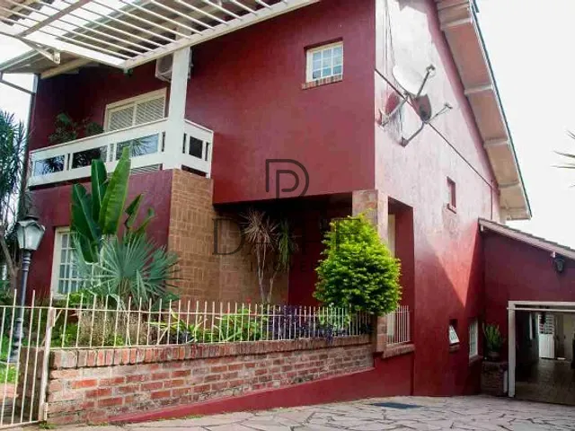Casa com 36m² 3 quartos e 4 banheiros, à venda, no bairro Santa Lúcia em Campo Bom