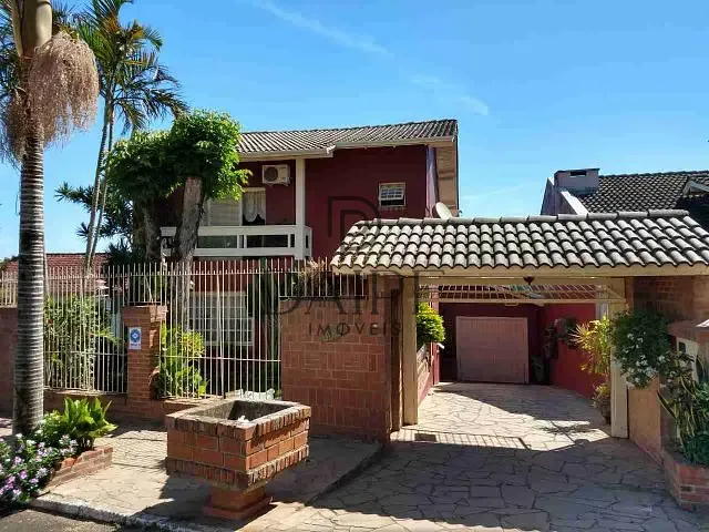 Casa com 36m² 3 quartos e 4 banheiros, à venda, no bairro Santa Lúcia em Campo Bom