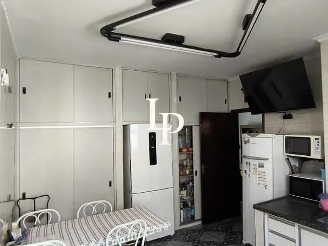 Casa com 179m² 3 quartos e 4 banheiros, à venda, no bairro Barcelona em São Caetano do Sul