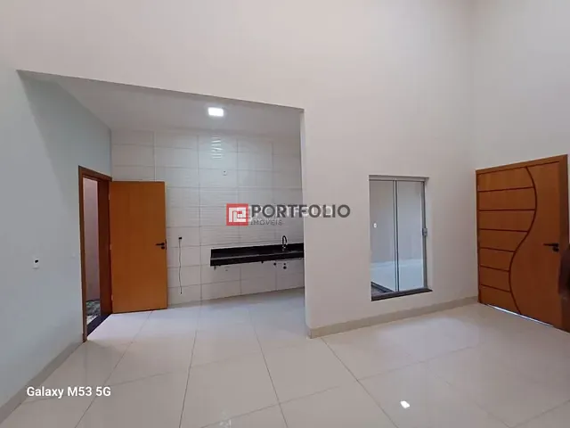 Casa com 150m² 3 quartos e 2 banheiros, à venda, no bairro Residencial Portal Do Cerrado em Anápolis
