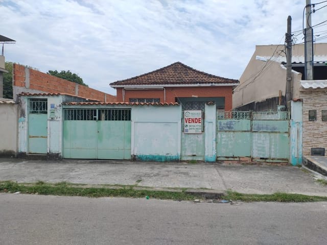 Casa 2 quartos e 1 banheiro, à venda, no bairro Campo Grande em Rio de Janeiro