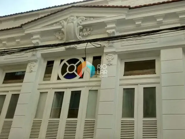 Casa com 150m² 3 quartos e 3 banheiros, à venda, no bairro Catete em Rio de Janeiro