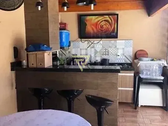 Casa com 200m² 3 quartos e 2 banheiros, à venda, no bairro Jardim Interlagos em Ribeirão Preto