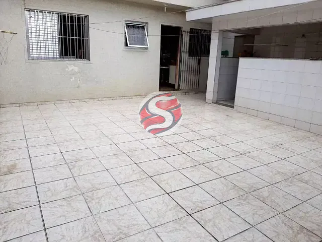 Casa com 250m² 3 quartos e 2 banheiros, à venda, no bairro Vila Rica em São Paulo