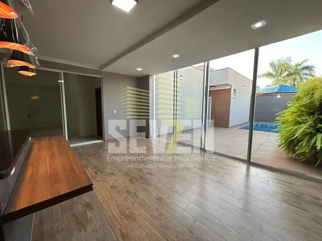 Casa com 375m², à venda, no bairro Vila Aviação em Bauru