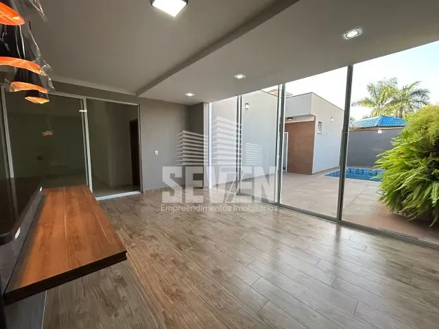 Casa com 375m², à venda, no bairro Vila Aviação em Bauru