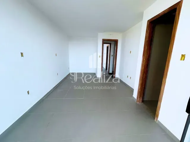 Casa 2 quartos e 3 banheiros, à venda, no bairro Nossa Senhora da Vitória em Ilhéus
