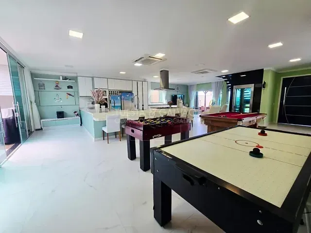 Casa com 594m² 4 quartos e 6 banheiros, à venda, no bairro Itapoa em Pontal Do Paraná