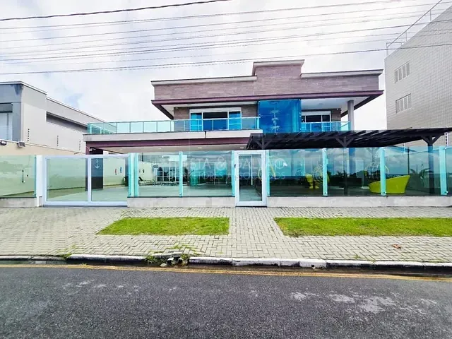 Casa com 594m² 4 quartos e 6 banheiros, à venda, no bairro Itapoa em Pontal Do Paraná