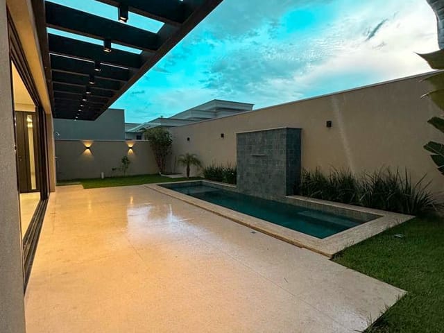 Foto do Casa - Condomínio Villa Jardim: Casa Contemporânea Tríplex à venda, 483m², 5 suítes , nova 2023 - Condomínio Residencial Vila Jardim, Cuiabá, MT | Verticali Imóveis