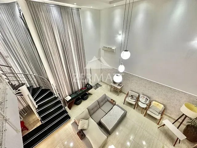 Casa com 362m² 3 quartos e 4 banheiros, à venda, no bairro Velha em Blumenau