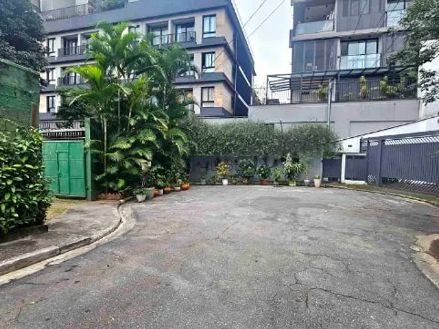 Casa 4 quartos e 3 banheiros, à venda, no bairro Sumarezinho em São Paulo