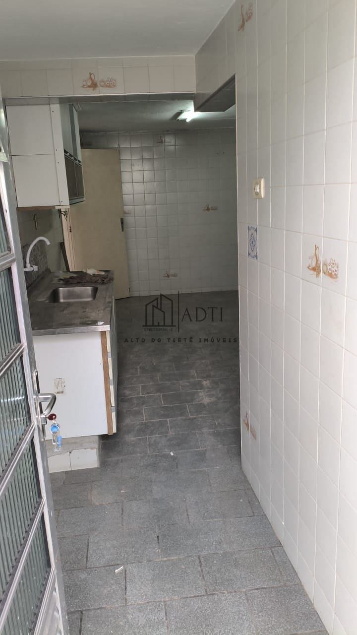 Casa à venda com 5 quartos, 200m² - Foto 27