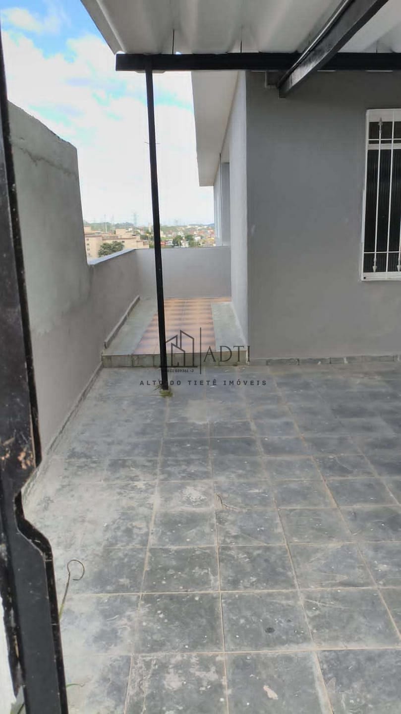 Casa à venda com 5 quartos, 200m² - Foto 7