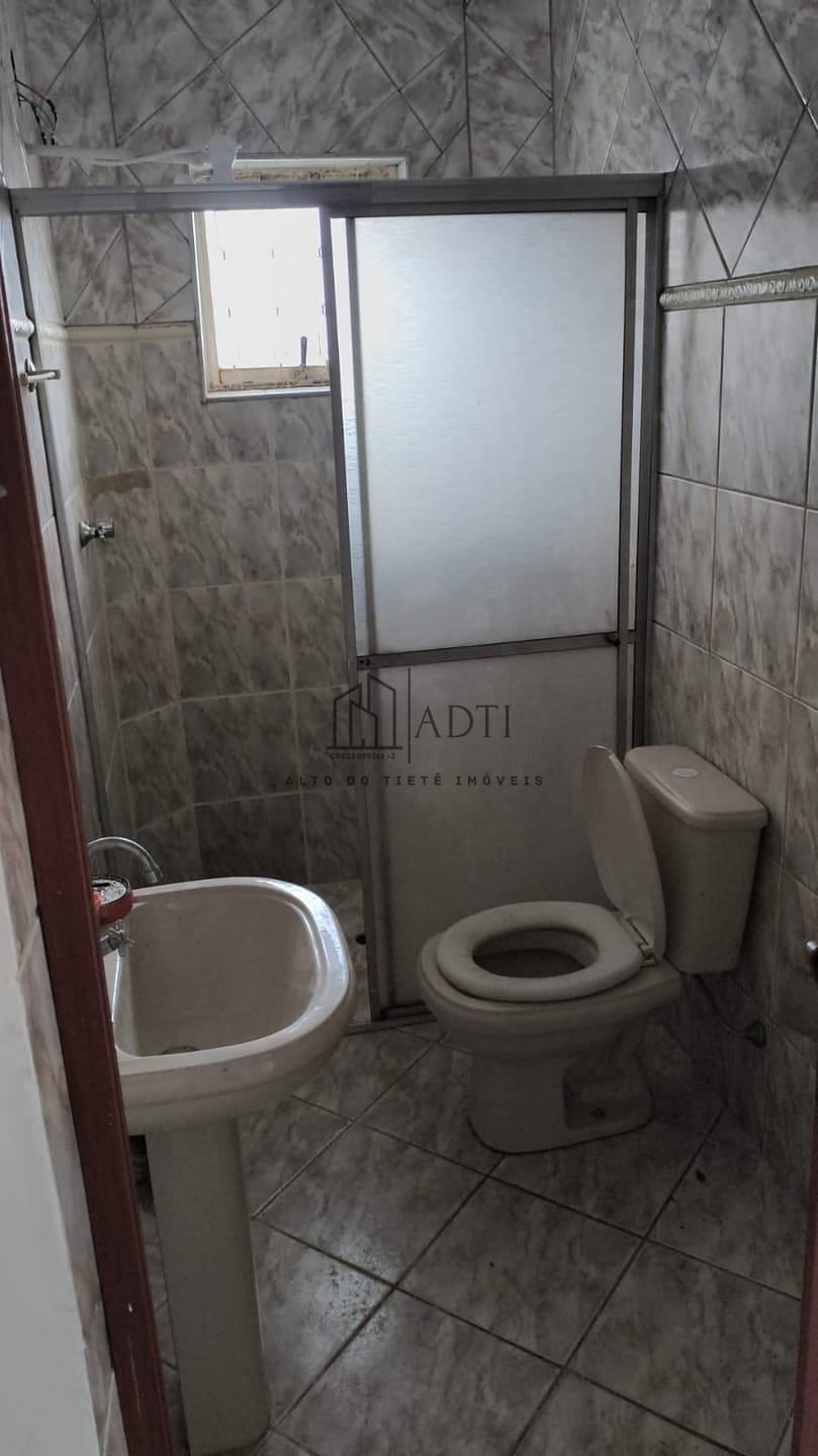Casa à venda com 5 quartos, 200m² - Foto 31