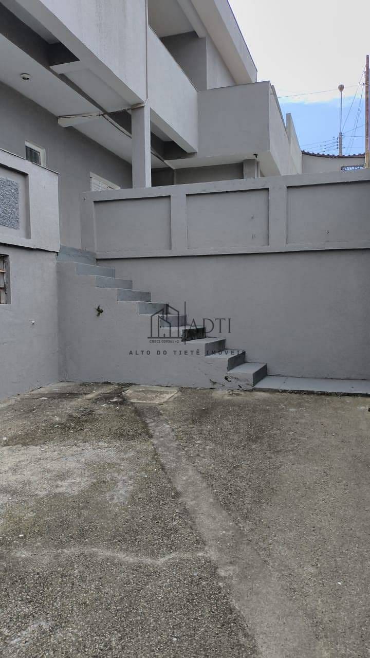 Casa à venda com 5 quartos, 200m² - Foto 24