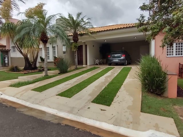 Casa com 455m² 3 quartos e 4 banheiros, à venda, no bairro Jardim Donalísio em Salto