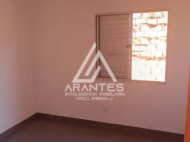 Casa com 100m² 2 quartos e 1 banheiro, para alugar, no bairro Conjunto Habitacional Leda Silveira Amendola em Barretos