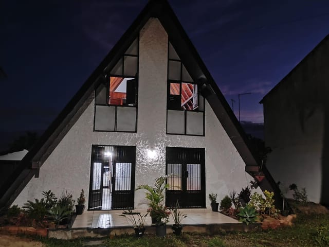 Casa 3 quartos e 2 banheiros, à venda, no bairro centro de receação em São João da Barra