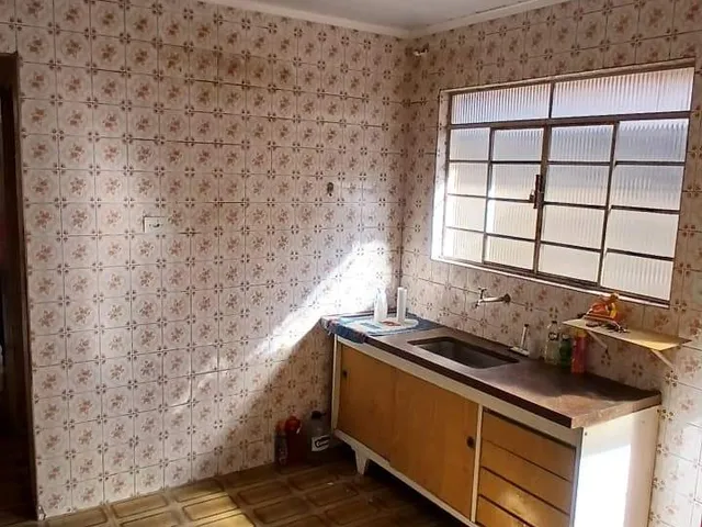 Casa 2 quartos e 1 banheiro, à venda, no bairro Parque Novo Oratório em Santo André