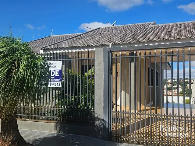 Casa com 232m² 5 quartos e 2 banheiros, à venda, no bairro Vila Marumby em Maringá