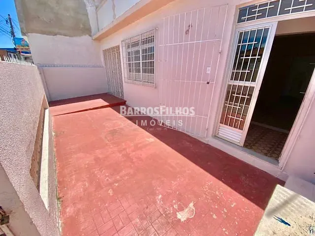 Casa com 180m² 3 quartos e 2 banheiros, à venda, no bairro José Conrado de Araújo em Aracaju