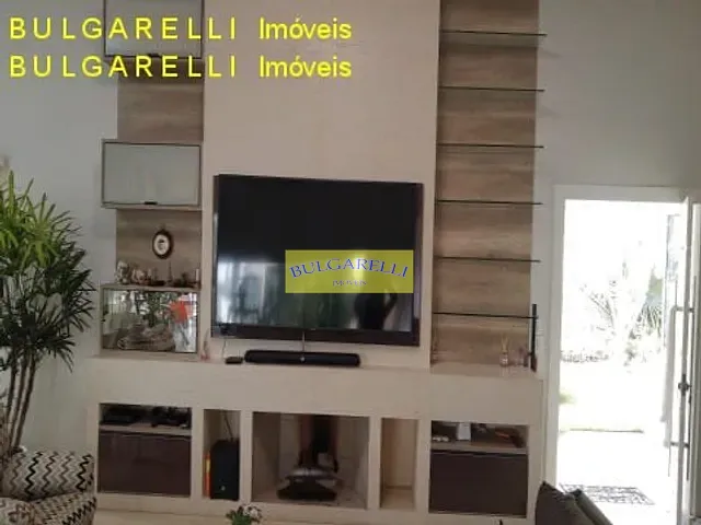 Casa com 1080m² 3 quartos e 5 banheiros, à venda, no bairro Jordanesia em Cajamar