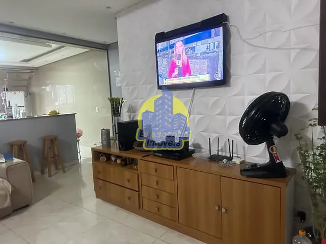 Casa com 159m² 3 quartos e 3 banheiros, à venda, no bairro Bussocaba em Osasco