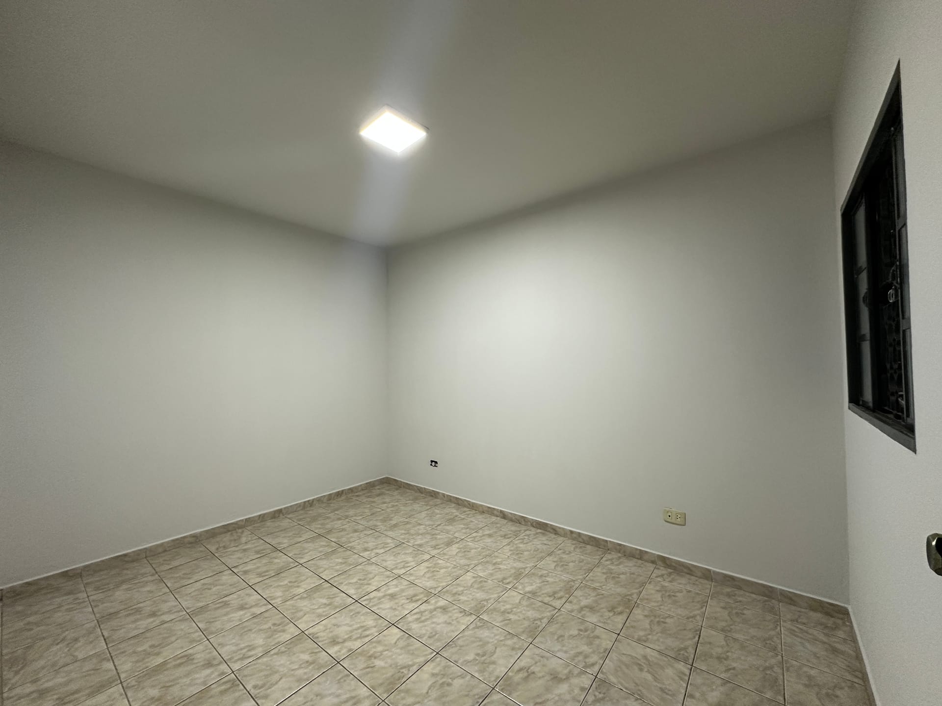 Casa à venda com 2 quartos, 96m² - Foto 11