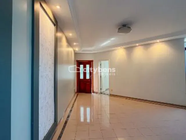 Casa 4 quartos e 6 banheiros, à venda, no bairro Vila Industrial em Araçatuba