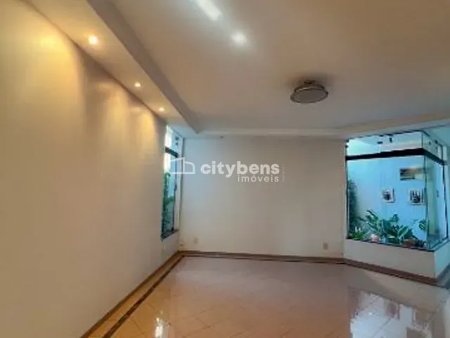 Casa 4 quartos e 6 banheiros, à venda, no bairro Vila Industrial em Araçatuba