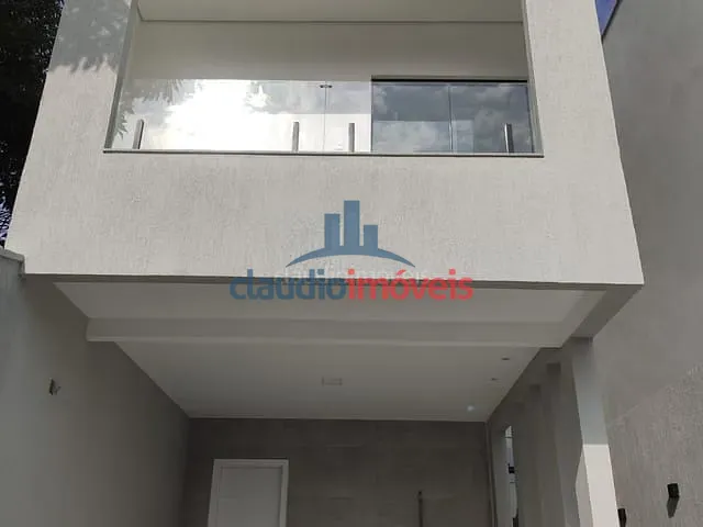 Casa à venda, no bairro Laranjeiras em Bananal