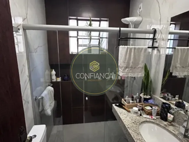 Casa 2 quartos e 1 banheiro, para alugar, no bairro Boa Vista em Belo Horizonte