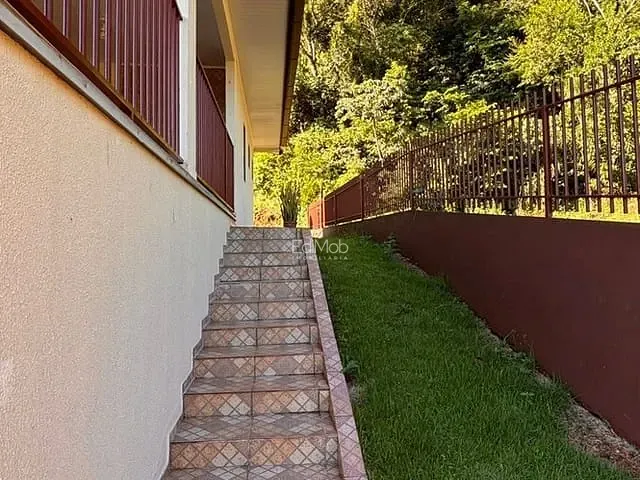 Casa com 2500m² 3 quartos e 3 banheiros, à venda, no bairro Area Rural em Três Barras do Paraná