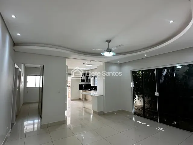 Casa com 360m² 3 quartos e 5 banheiros, à venda, no bairro Condomínio Jardim Imperador em Americana