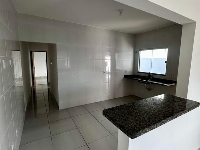 Casa com 225m² 2 quartos e 1 banheiro, à venda, no bairro Setor Serra Dourada - 3ª Etapa em Aparecida de Goiânia