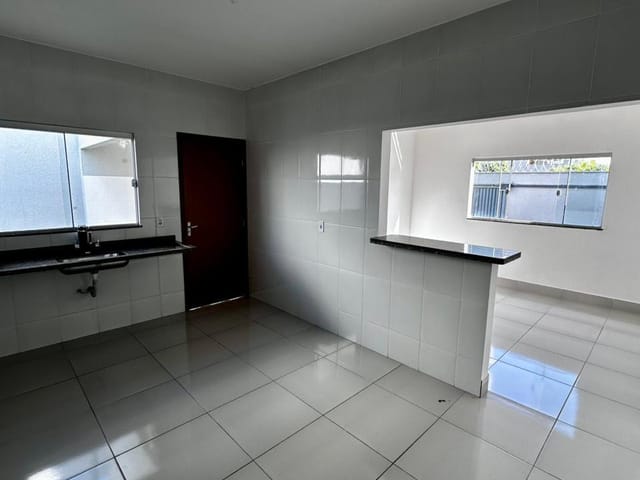 Casa com 225m² 2 quartos e 1 banheiro, à venda, no bairro Setor Serra Dourada - 3ª Etapa em Aparecida de Goiânia
