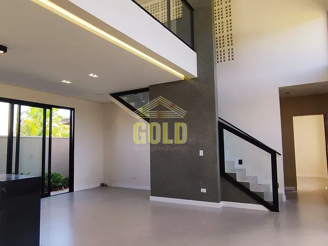 Casa com 252m² 3 quartos e 4 banheiros, à venda, no bairro Gleba Simon Frazer em Londrina