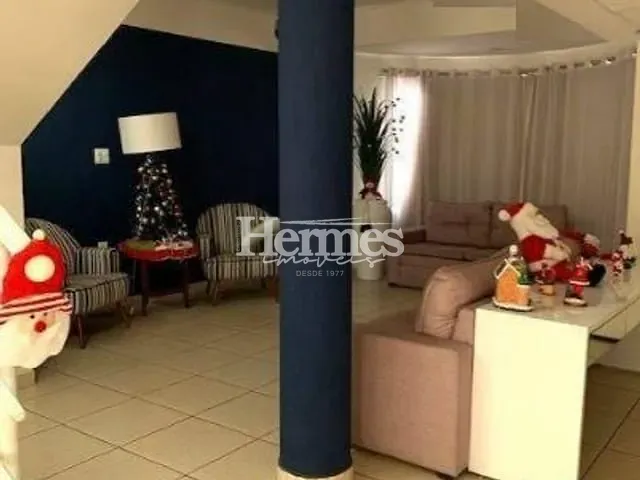 Casa com 560m² 4 quartos e 7 banheiros, à venda, no bairro Jardim America em Paulínia