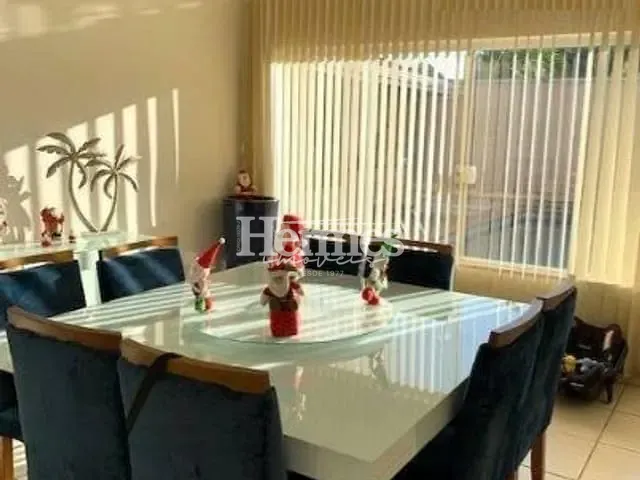 Casa com 560m² 4 quartos e 7 banheiros, à venda, no bairro Jardim America em Paulínia