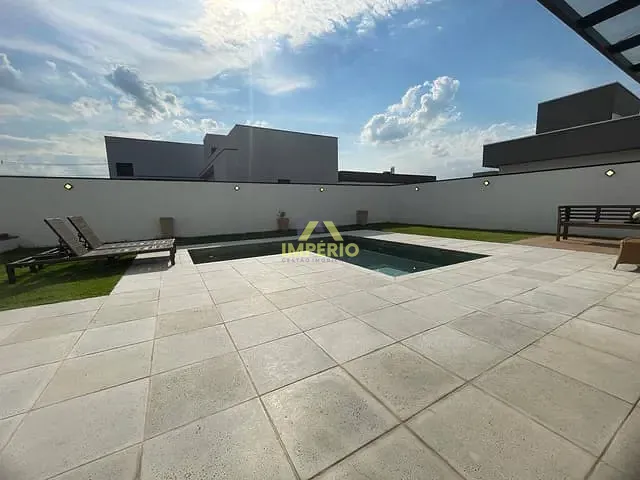 Casa com 464m² 4 quartos e 5 banheiros, à venda, no bairro Portal dos Bandeirantes Salto em Salto